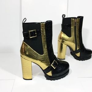 Women heel boots